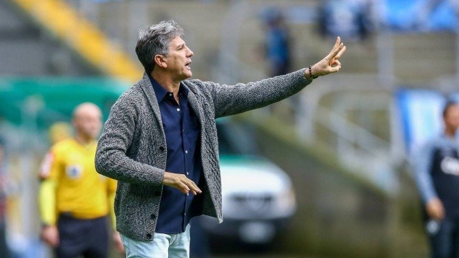 Falta de autonomia e uso político no Flamengo pesaram para não de Renato