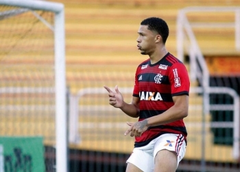 Flamengo goleia o América e vai à final da OPG