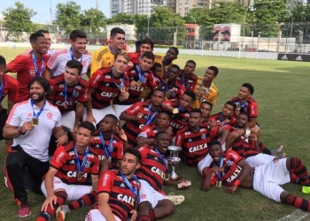 Flamengo segura o Fluminense na Gávea e fatura o décimo título do Torneio OPG