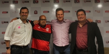 Flamengo vive turbilhão político e vê clube dividido a um mês da eleição
