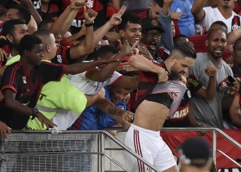 Gol dá ânimo, mas futuro de Diego segue incerto no Fla: ''Não sei se fico até o final do contrato''