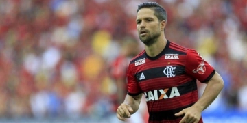 Pai de Diego Ribas diz que não tem conversas com o Santos