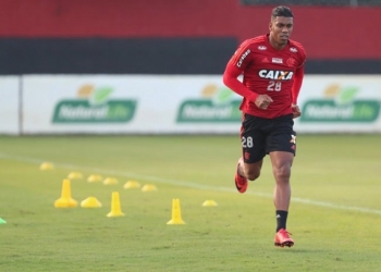 'Raio' Berrío tem corrida para mostrar valor para nova temporada