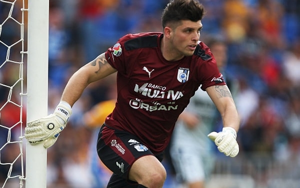 Situação do Flamengo mira Tiago Volpi para o gol; oposição quer conversar com Diego Alves
