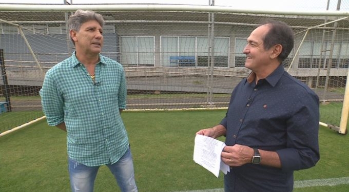 Entre o Grêmio e o Flamengo, Renato projeta “mais uns três dias” para definir futuro
