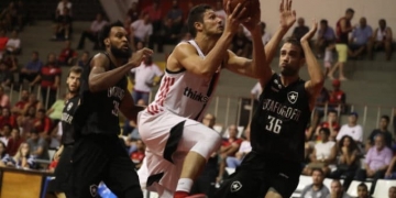 No Tijuca Tênis Clube, Flamengo e Botafogo se enfrentam pelo NBB