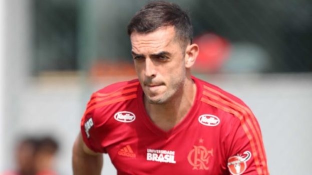 Flamengo pode envolver Rhodolfo em negociação para ter Mariano, do Galatasaray, dizem turcos