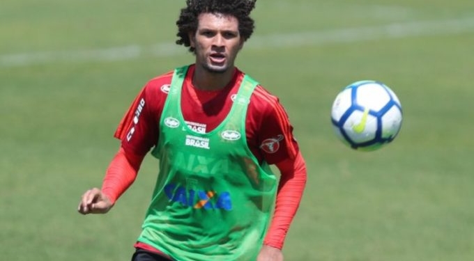 São Paulo mira Willian Arão e até mais três reforços para 2019