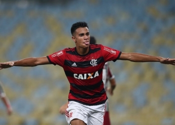 Fla prega cautela para que Reinier não 'pule etapas' em sua formação