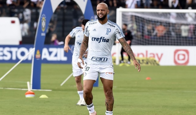Flamengo mira Felipe Melo por choque de ordem, mas projeta liberação sem custos do Palmeiras
