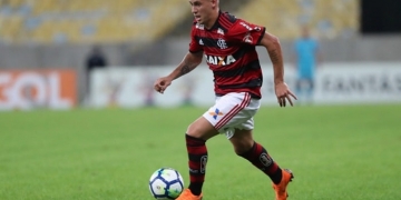 Flamengo negocia empréstimo de Matheus Savio para o CSA