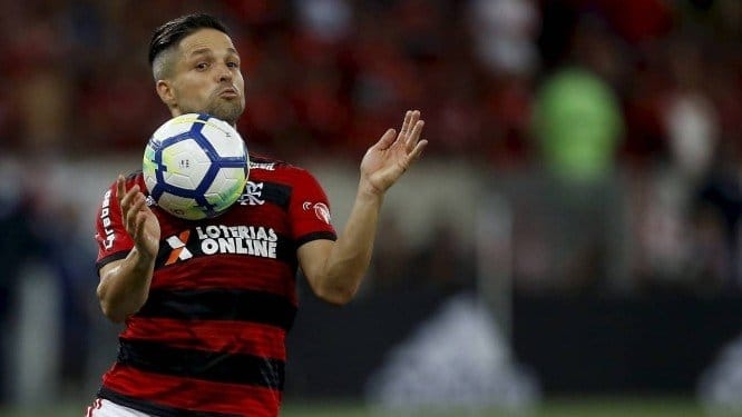 Flamengo não aceita pedida de Diego, e renovação promete se arrastar