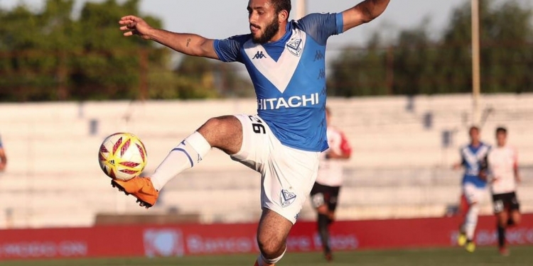 Presidente do Vélez rejeita oferta do Flamengo por Matías Vargas: "Não queremos vender agora"