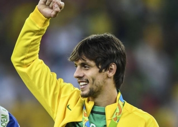 Profissional há oito temporadas, Rodrigo Caio encara Flamengo como retomada da carreira