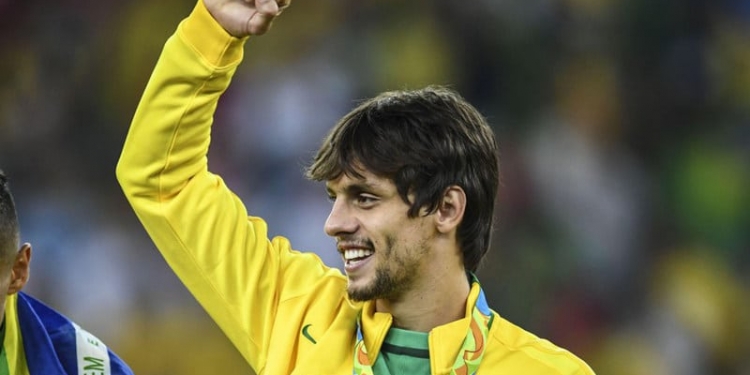 Profissional há oito temporadas, Rodrigo Caio encara Flamengo como retomada da carreira