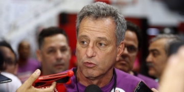 Landim minimiza figura de diretor executivo e terá comitê no futebol do Fla