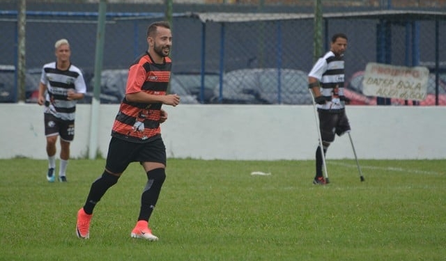 Éverton Ribeiro admite incômodo por falta de títulos, mas aposta no Flamengo forte em 2019