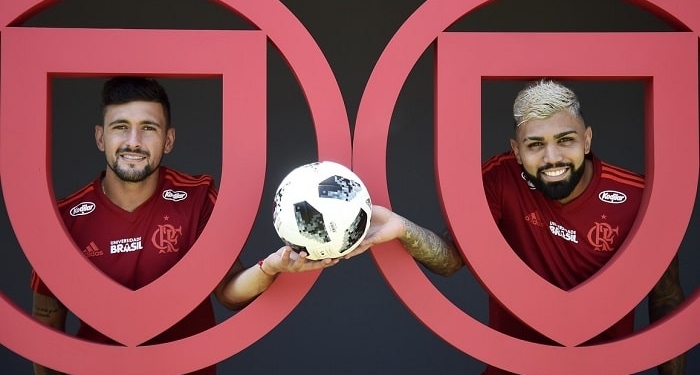 #10yearschallenge? Arrascaeta e Gabigol evitam comparações no Flamengo: "Peso divido por todos"