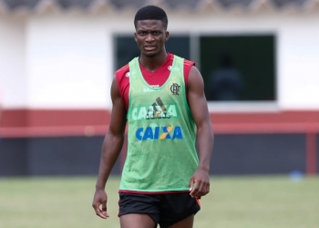 Michael reconhece resultado ruim do Flamengo na Copinha, mas garante "foco total" pela vaga