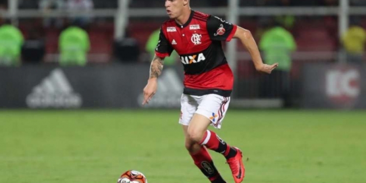 Presidente do Santos fala sobre Ronaldo, do Fla: 'Negócio se faz com calma'
