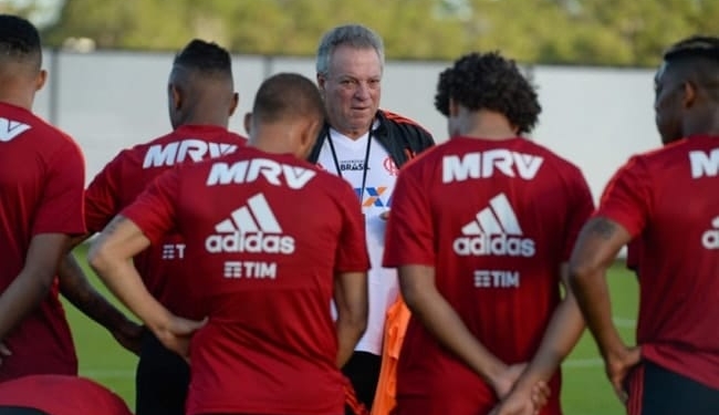 Flamengo encara Eintracht Frankfurt visando título da Florida Cup