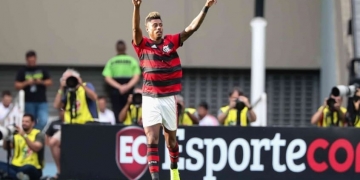 Após estreia pelo Fla, Bruno Henrique ressalta confiança de Abel Braga