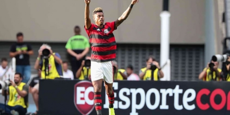 Após estreia pelo Fla, Bruno Henrique ressalta confiança de Abel Braga