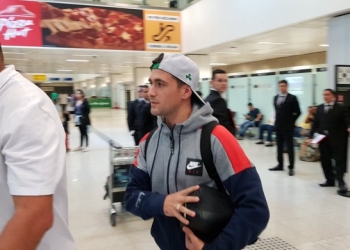 Arrascaeta chega ao Rio na noite desta quinta-feira para assinar contrato com o Flamengo