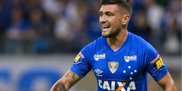 Arrascaeta e Cruzeiro: conversas com empresário tiveram soco na mesa e pedido para sair