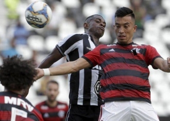 Com preço 'salgado', clássico Bota x Fla tem menos público que jogos contra pequenos