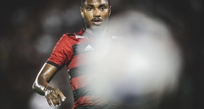 Das vaias aos aplausos, Vitinho bota a cara para jogo no Flamengo e realiza meia profecia de Abel