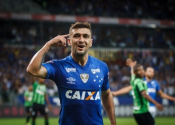 Detalhes da proposta do Flamengo ao Cruzeiro por Arrascaeta