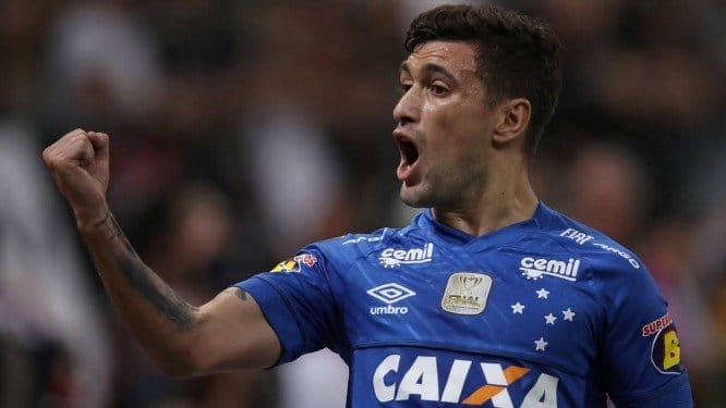 Flamengo faz proposta para tirar Arrascaeta do Cruzeiro