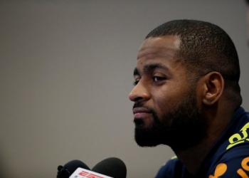 Flamengo não se intimida com negativas e prevê mais de R$ 60 mi por Bruno Henrique e Dedé