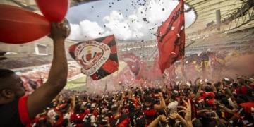 Flamengo quer manter preço dos ingressos e tenta redução de despesas no Maracanã