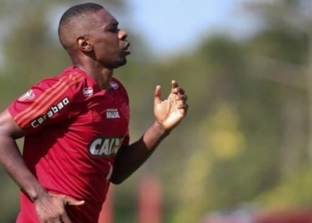 Juan analisa adversários do Fla na Florida Cup: 'Estão na nossa frente'