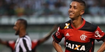 PVC detalha negócio por Jorge: "Ele quer jogar no Flamengo"