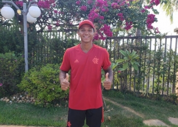 Fla contrata Isaquias Queiroz, maior medalhista brasileiro em Olimpíada