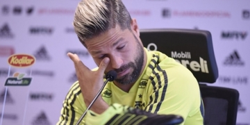 Diego se emociona ao lembrar de sobrinho do sub-14 do Flamengo: "Podia estar ali também"