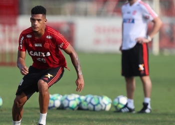 Quem é Rafael Santos? Conheça a surpresa na lista de inscritos do Flamengo na Libertadores 2019