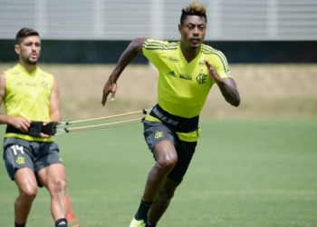 Artilheiro do Fla no ano, Bruno Henrique pode voltar contra a Lusa