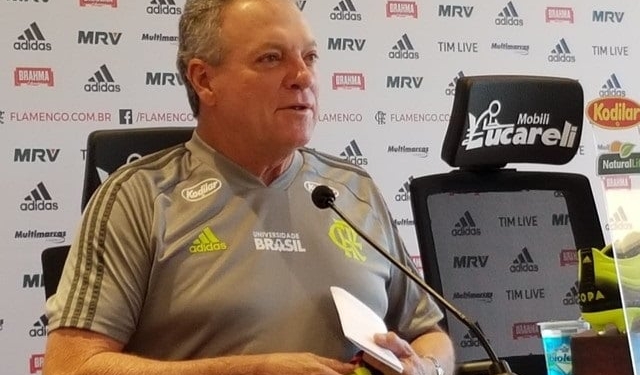 Abel confirma Arrascaeta e vibra com tempo para recuperar seu time: "Energia ficou baixa"