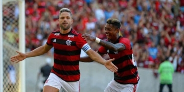 Abel quebra cabeça no Flamengo para armar time titular; veja a provável escalação
