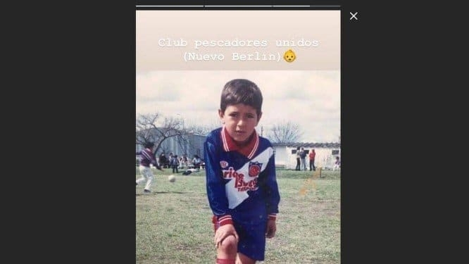 Após primeiro gol pelo Flamengo, Arrascaeta posta foto da infância no futebol