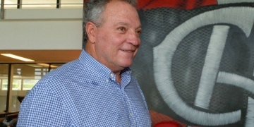 Com confiança da diretoria do Flamengo, Abel precisa passar em testes fáceis antes da Libertadores