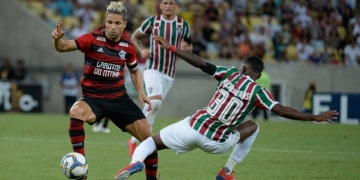 Com gol aos 47, Flamengo perde e é eliminado na Taça Guanabara
