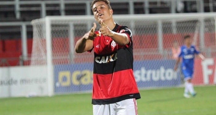 Ex-Flamengo, Luan jogou com Vinicius Jr. e foi para Lazio; hoje, quer defender a seleção da Itália