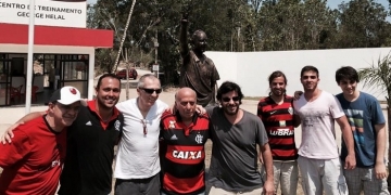 Ex-presidente que dá nome a CT do Flamengo não segura lágrimas: "Eu estou chorando todo dia"