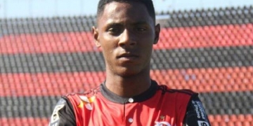 Jhonata Ventura, ferido no incêndio no Flamengo, inicia fisioterapia no hospital