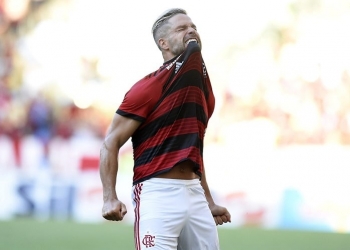 Na montanha-russa do Flamengo, Diego curte alta após ano turbulento e tem testes de fogo